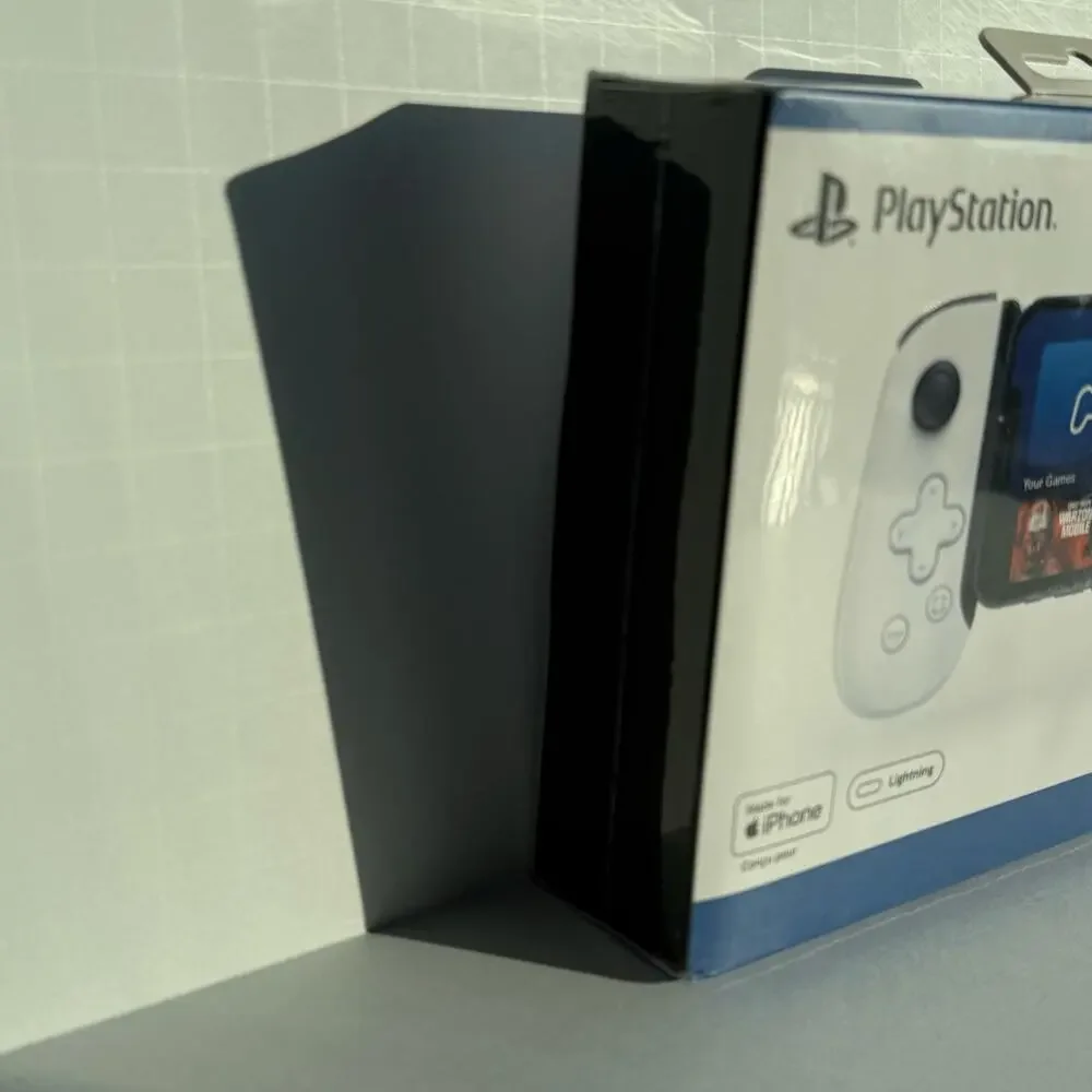 Backbone One PlayStation Edition iPhone Lightning Controller NWT